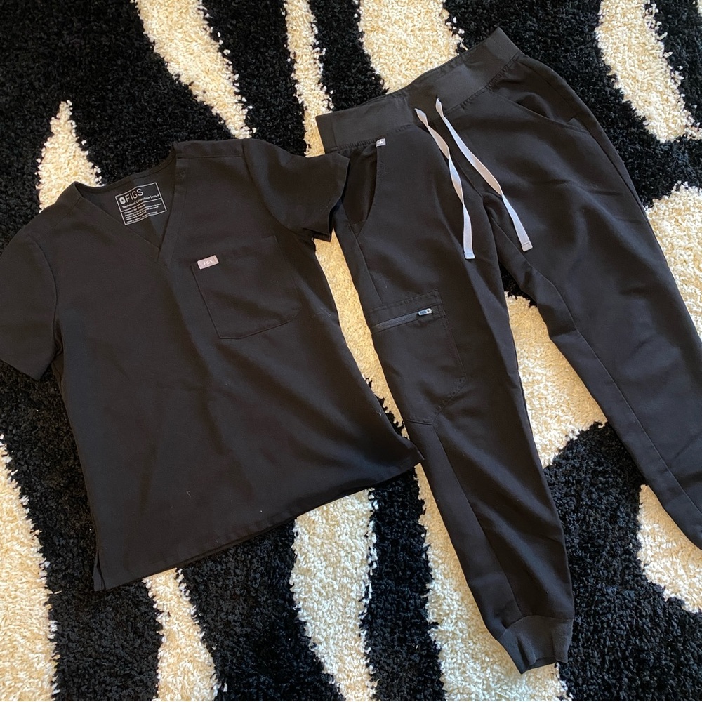 Figs Scrub Set (Top & Pants)